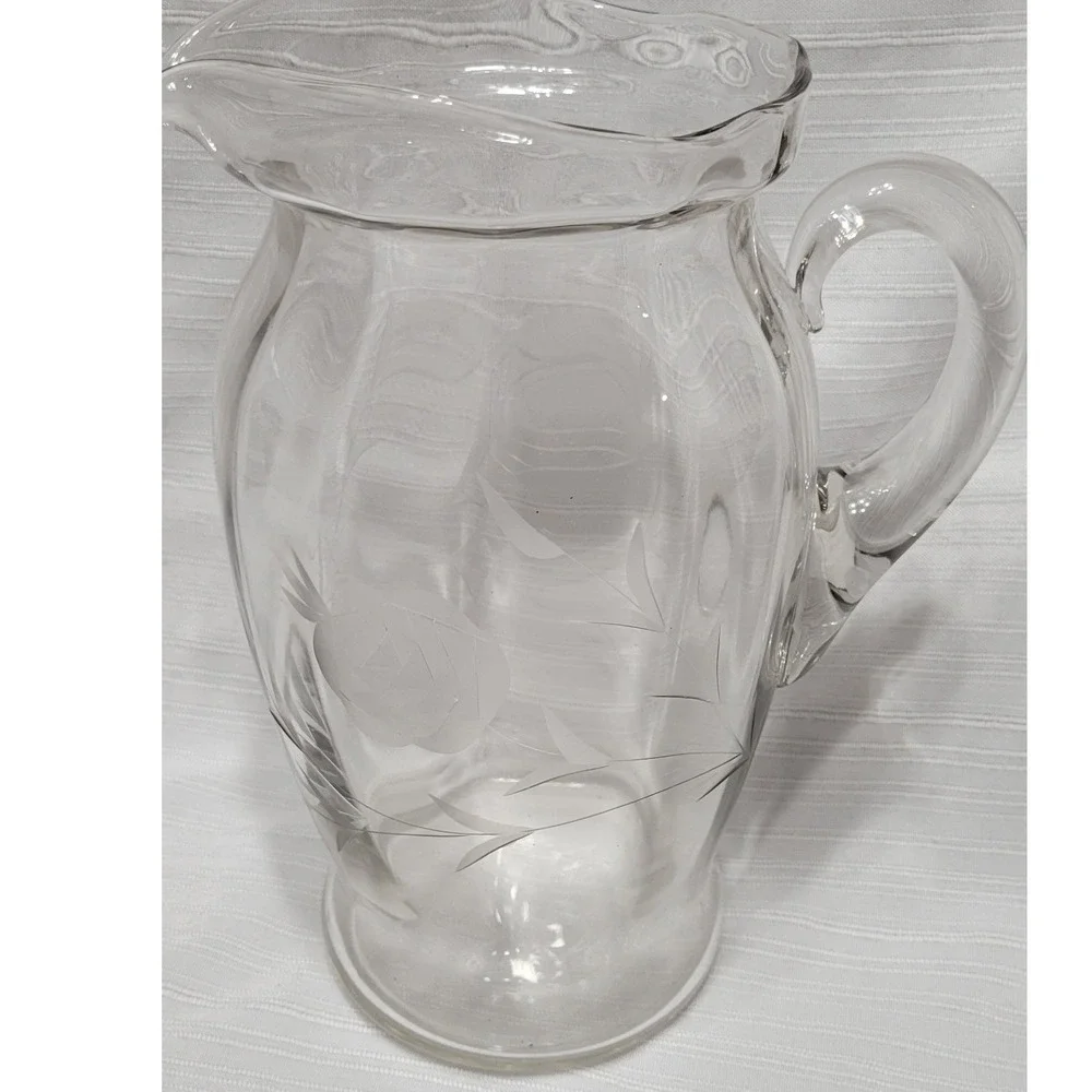 Vintage Beautiful Glass Pitcher Etched Elegant Single Rose Scalloped Edge